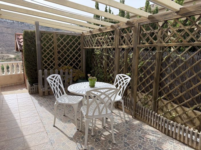 Image No.25-4 Bed Property for sale