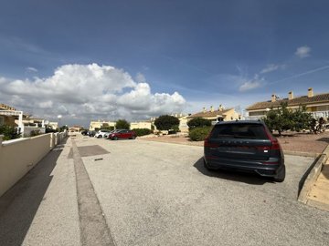 4449semidetachedvillawithseparateaccomodation