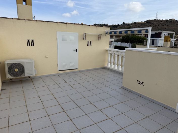 Image No.21-3 Bed Property for sale