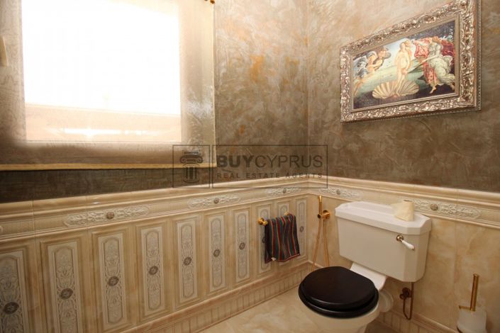 Image No.14-6 Bed Villa for sale