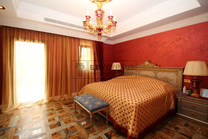 Image No.17-6 Bed Villa for sale