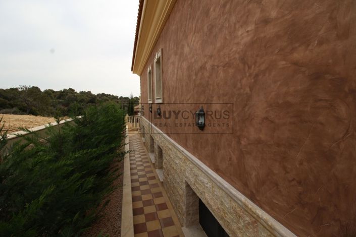 Image No.34-6 Bed Villa for sale