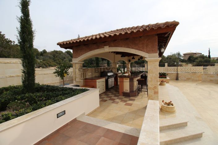 Image No.38-6 Bed Villa for sale