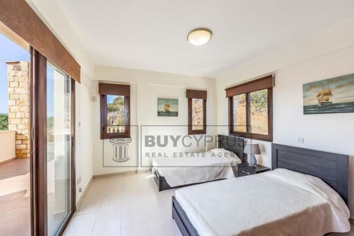 Image No.13-4 Bed Villa for sale