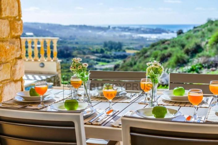 Image No.4-4 Bed Villa for sale