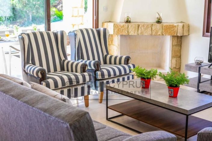 Image No.8-4 Bed Villa for sale