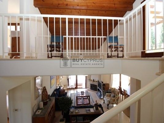 Image No.13-3 Bed Villa for sale