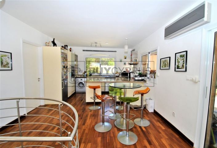 Image No.13-3 Bed Penthouse for sale