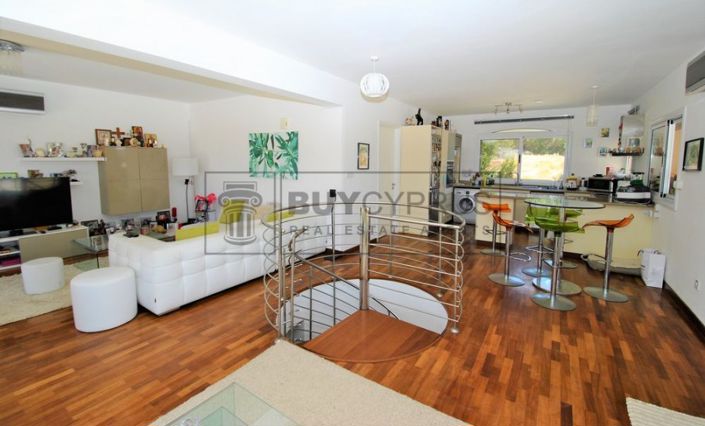 Image No.15-3 Bed Penthouse for sale