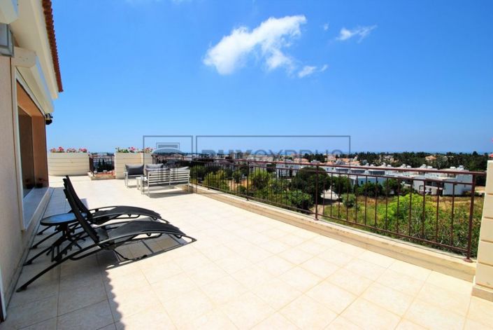 Image No.33-3 Bed Penthouse for sale