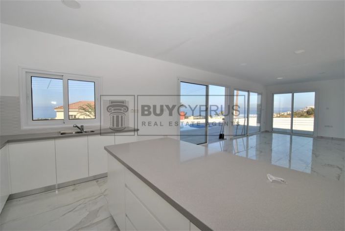 Image No.18-3 Bed Villa for sale