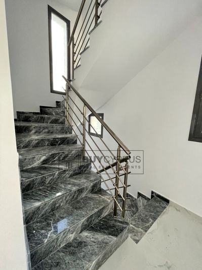 Image No.19-4 Bed Villa for sale