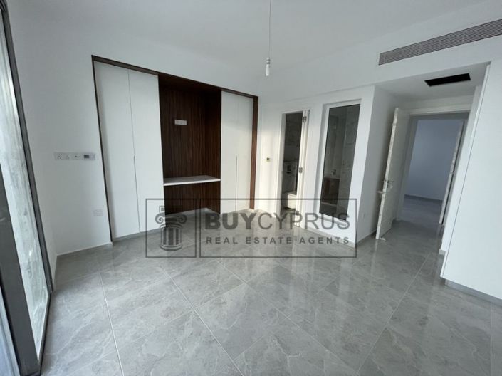 Image No.30-4 Bed Villa for sale