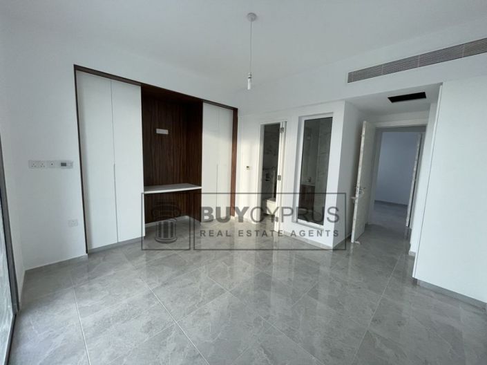 Image No.33-4 Bed Villa for sale