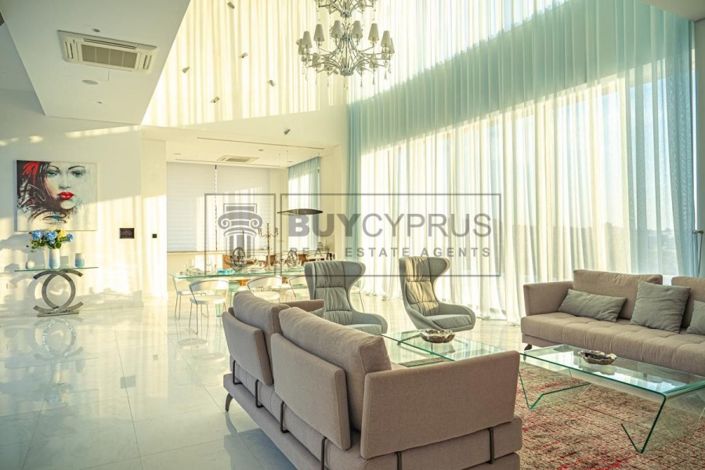 Image No.59-5 Bed Villa for sale