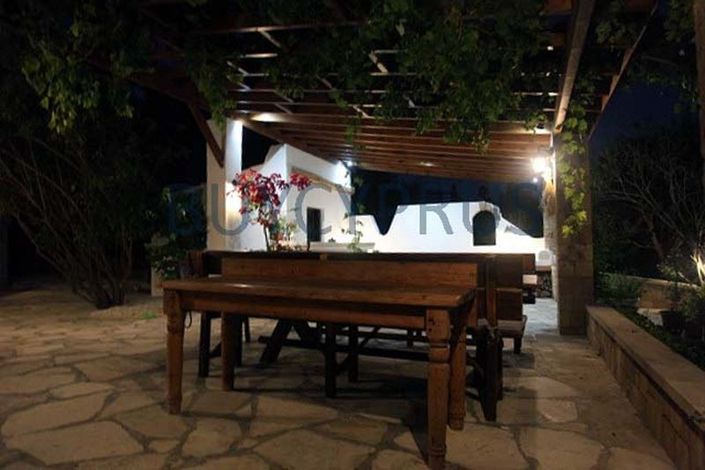 Image No.14-7 Bed Villa for sale