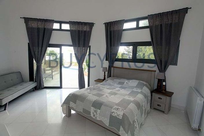 Image No.21-7 Bed Villa for sale