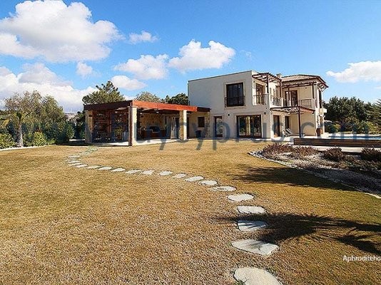 Image No.20-6 Bed Villa for sale