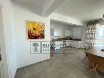 Detached Villa For Sale  in  Yeroskipou