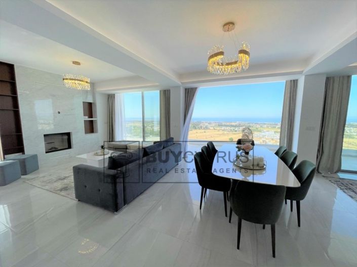 Image No.2-5 Bed Villa for sale