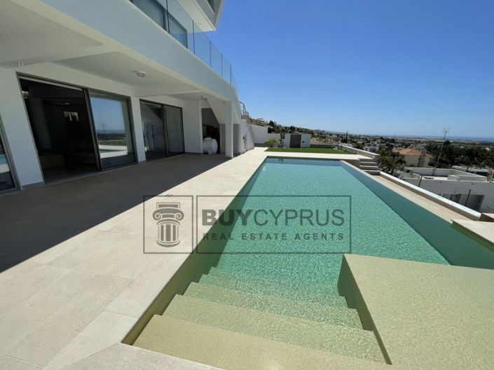 Image No.20-5 Bed Villa for sale