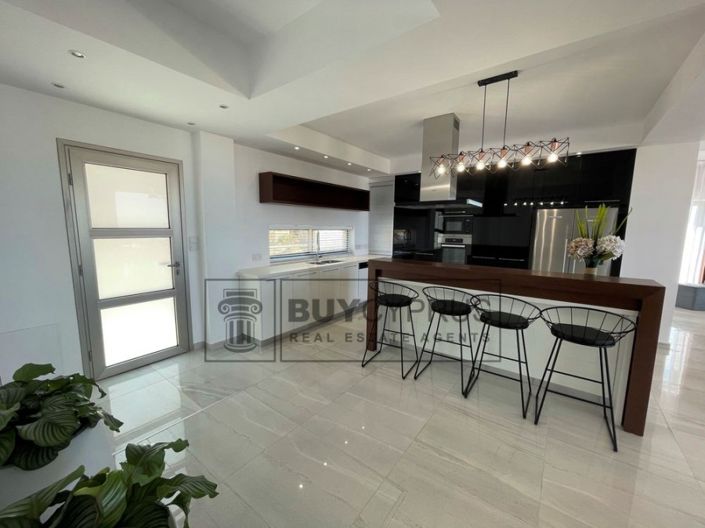 Image No.35-5 Bed Villa for sale