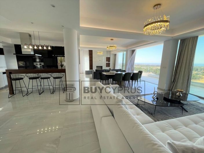 Image No.37-5 Bed Villa for sale