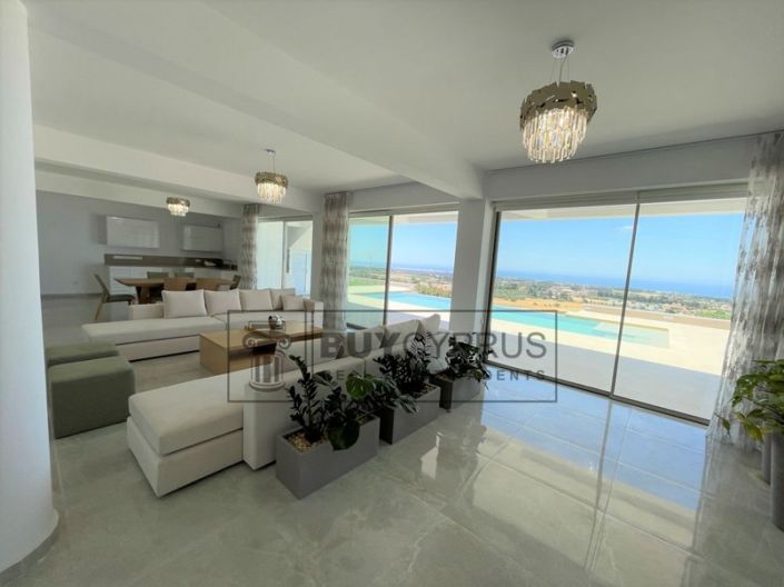 Image No.49-5 Bed Villa for sale