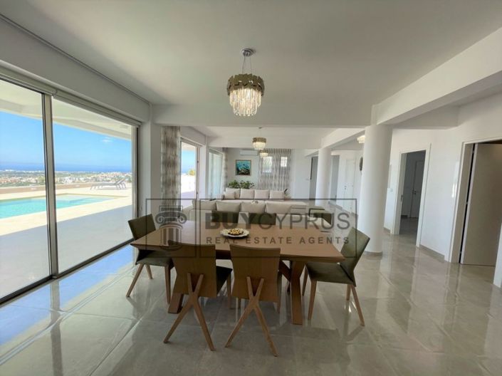 Image No.52-5 Bed Villa for sale