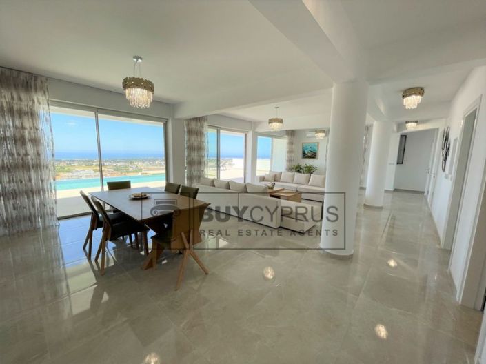 Image No.6-5 Bed Villa for sale