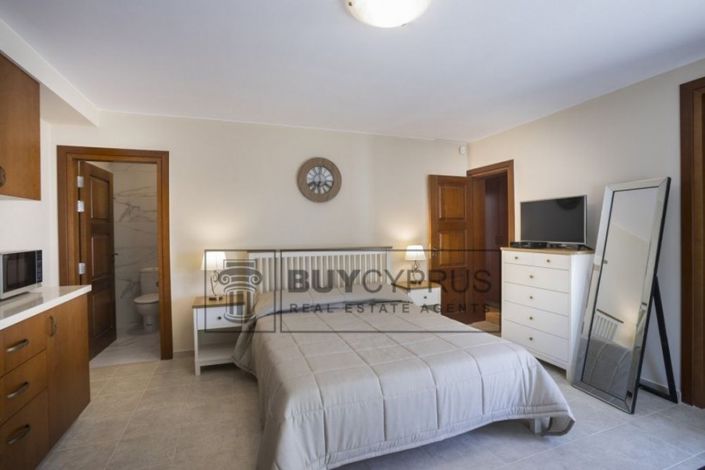 Image No.11-5 Bed Villa for sale