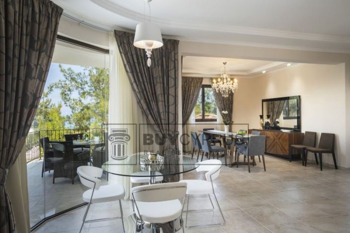 Image No.17-5 Bed Villa for sale