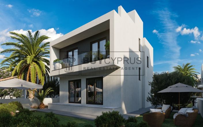 Image No.10-3 Bed Villa for sale