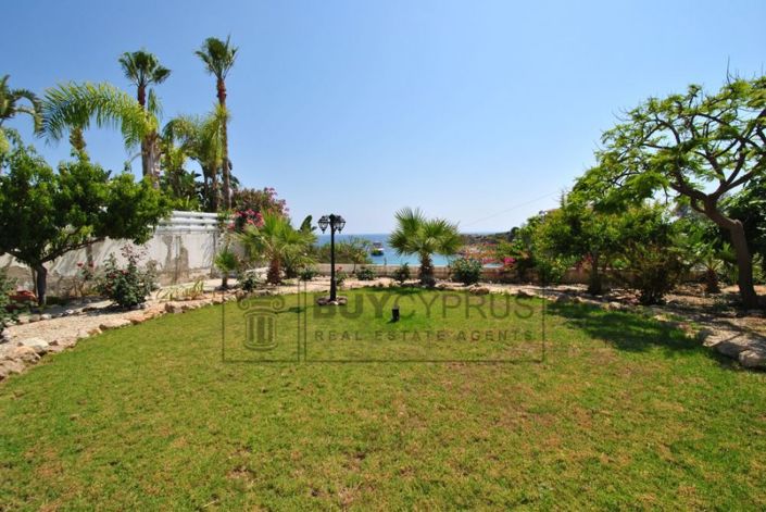 Image No.15-2 Bed Villa for sale