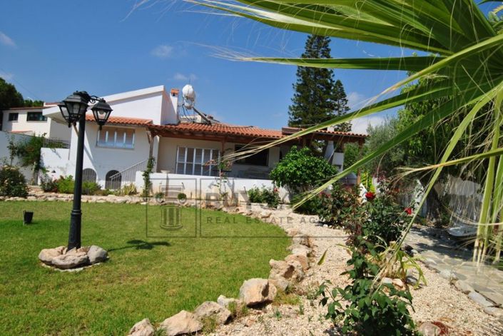 Image No.19-2 Bed Villa for sale