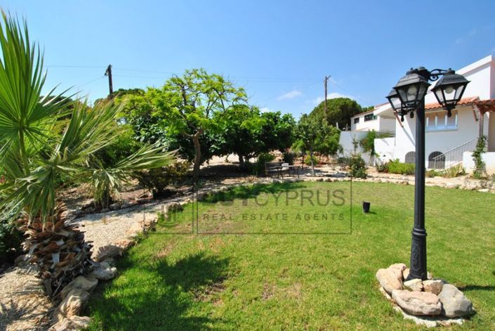 Image No.20-2 Bed Villa for sale