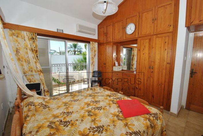 Image No.47-2 Bed Villa for sale