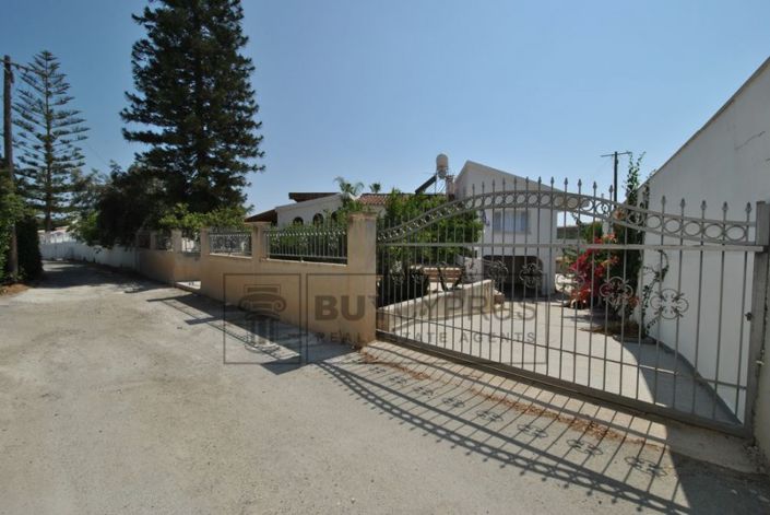 Image No.63-2 Bed Villa for sale