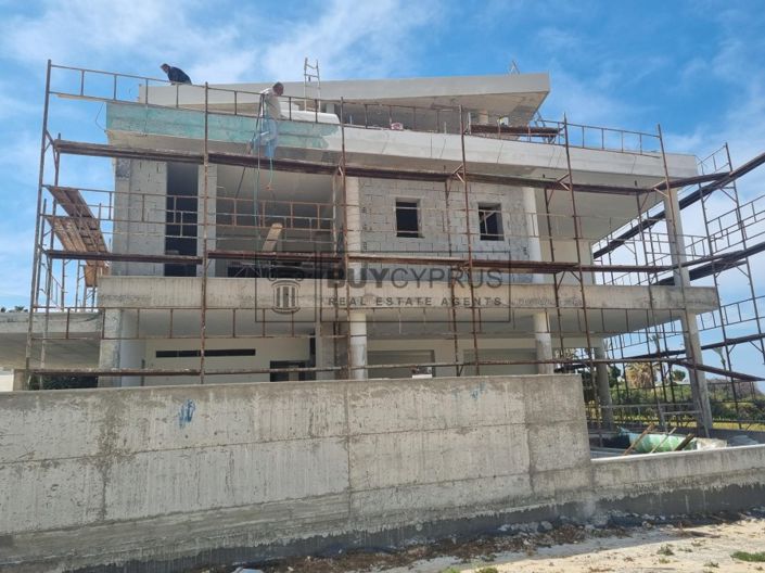 Image No.12-4 Bed Villa for sale