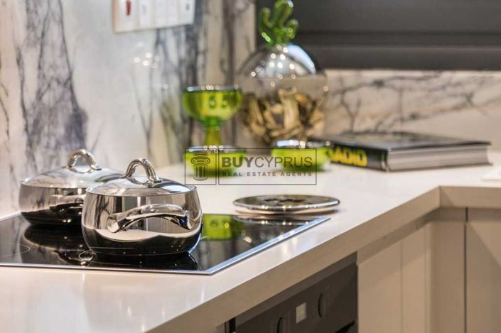 Image No.12-2 Bed Apartment for sale