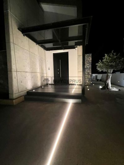 Image No.23-3 Bed Villa for sale