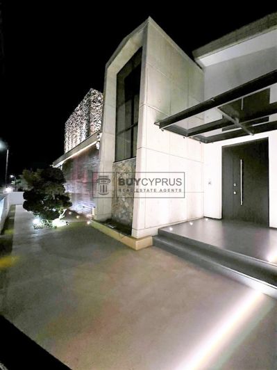 Image No.24-3 Bed Villa for sale