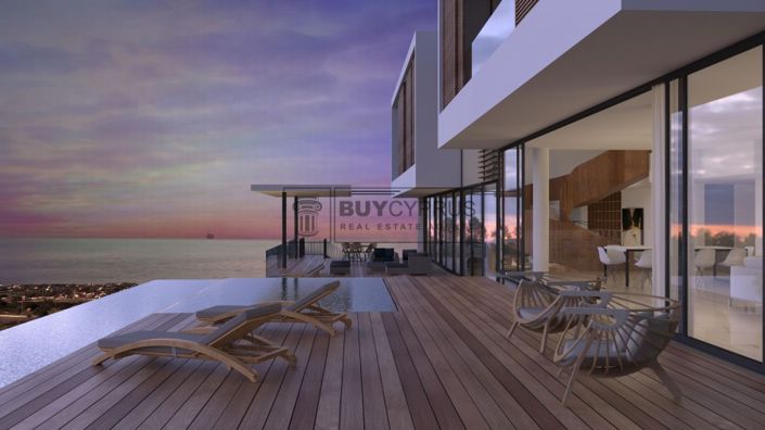 Image No.1-6 Bed Villa for sale