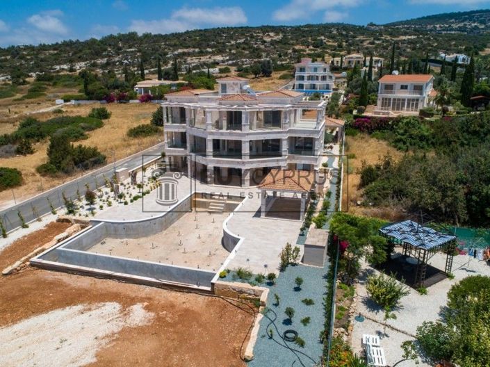 Image No.30-7 Bed Villa for sale