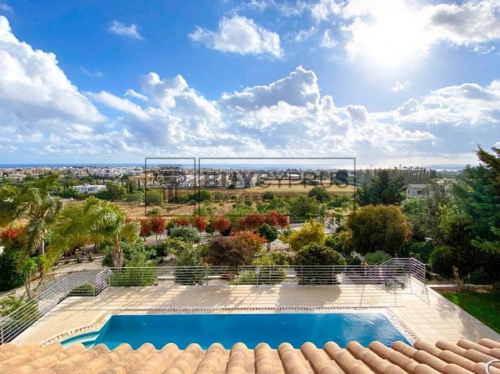 Image No.3-7 Bed Villa for sale