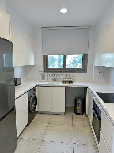 Image No.17-3 Bed Property for sale