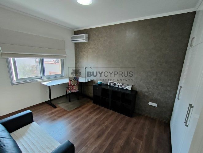 Image No.20-2 Bed Apartment for sale