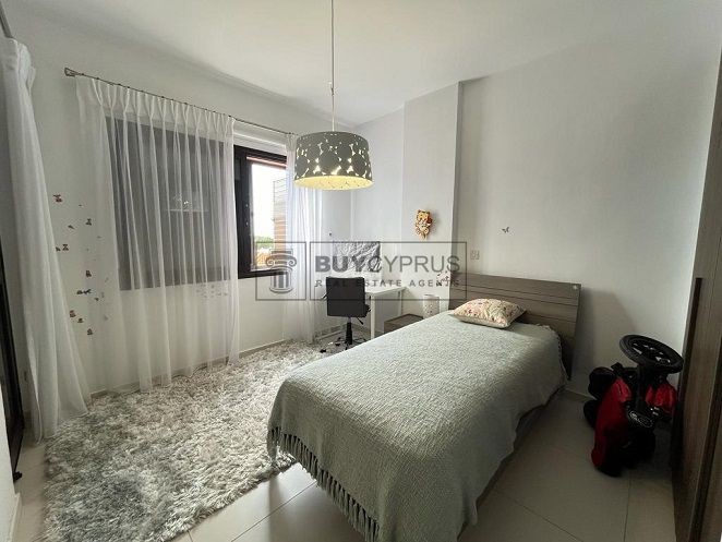 Image No.13-3 Bed Apartment for sale