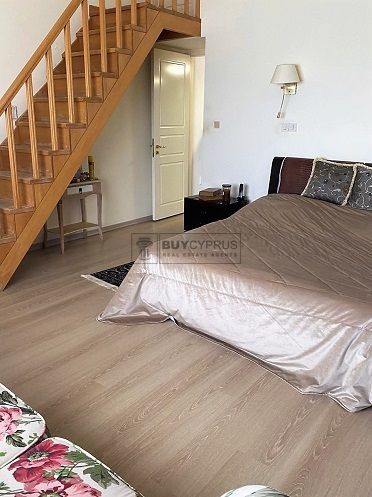 Image No.12-6 Bed Villa for sale