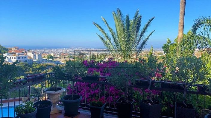 Image No.5-6 Bed Villa for sale